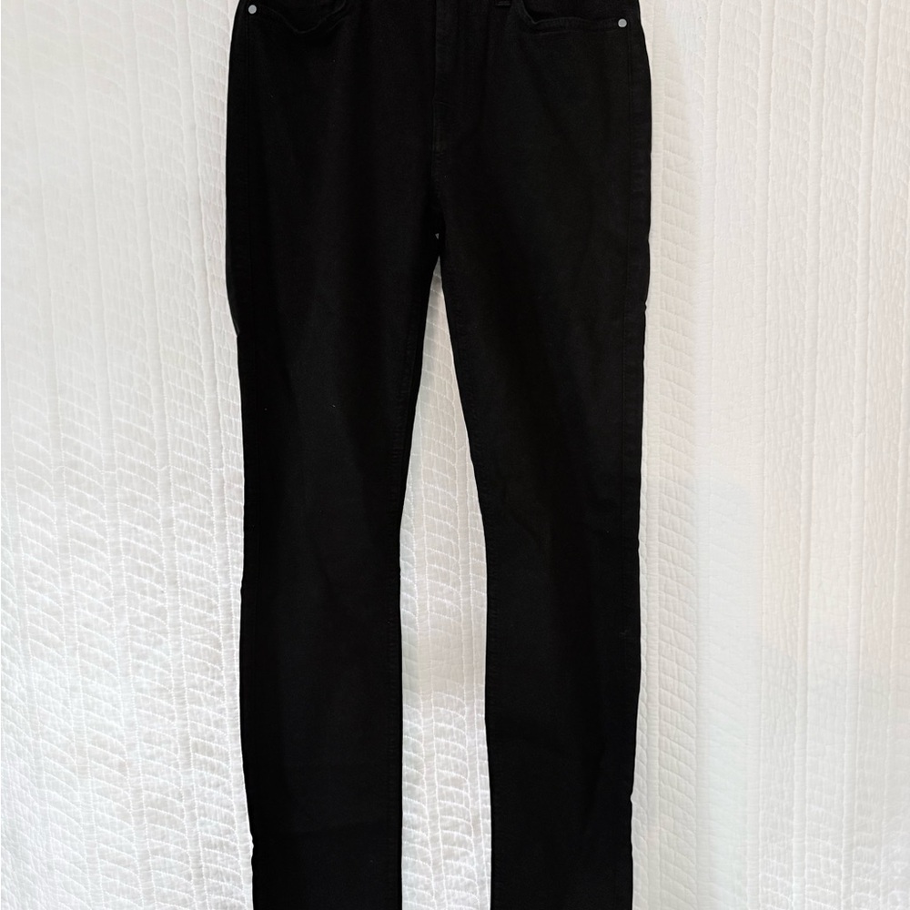 Jen7 Black Straight Leg Jeans with Classic Fit